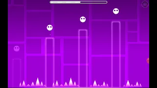 Weirdest geometry dash glitch/bug I've every seen (NEED TO WATCH) (check the Description)