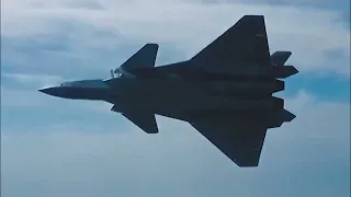 Chinese Chengdu J-20 Fighter Jet # Chinese J-20 stealth fighter jet