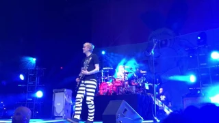 Blink-182 What's My Age Again Pensacola FL 2017