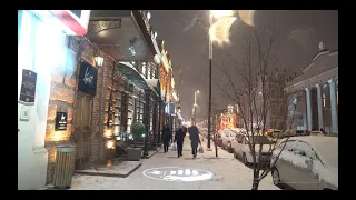 Прогулка по ночному Красноярску зимой 4К. Walking in snow at winter night in Krasnoyarsk Russia 4K