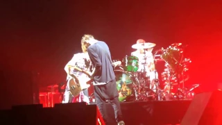 Red Hot Chili Peppers live INTRO + AROUND THE WORLD @ Palaolimpico Torino (10 ottobre 2016)