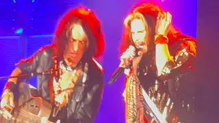 Aerosmith- I Don’t Want To Miss A Thing- Love In An Elevator (Boston 9/8/2022)