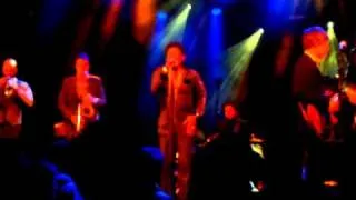 Charles Bradley Feat. Menahan street Band - This world(Going up in flames) Tivoli Utrecht