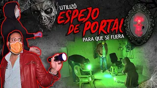 Utilizó espejo de portal para que se fuera