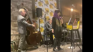How Insensitive Bossa Jobim song sung by Japanese female Jazz vocalist