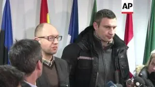 Klitschko and Yatsenyuk hold talks with EU commissioner