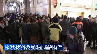 Chicago City Council meeting disrupted despite new rules