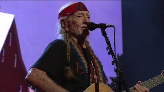 Willie Nelson & Family - Move it On Over (Live at Farm Aid 2018)