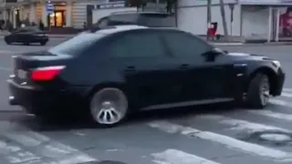 Bmw M5 e60 V10 - City Drifting