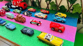 Disney Pixar Cars Fall Into The Water Lightning Mcqueen Jackson Storm Doc Hudson Sally Cruz Ramirez