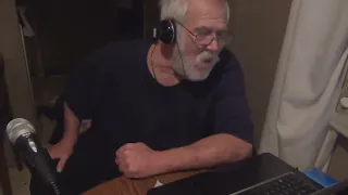 Angry Grandpa - The iMustDestroyAll 4! (Prank)