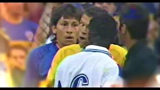 Enojo de los colombianos de Boca contra Jairo Castillo en pleno partido