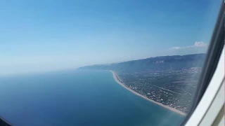 Взлет самолета, вид из иллюминатора. Барселона/Barcelona, Spain 2018