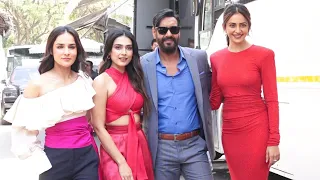 Ajay Devgn, Rakul Preet Singh and Akanksha Singh Promoting Movie Runway 34 At Kapil Sharma Show