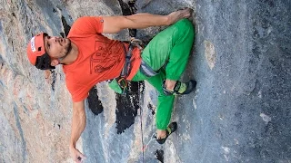 WoGü - Edu Marin climbs one of the most difficult multi-pitch lines