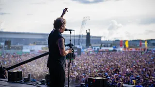 Nothing But Thieves :: Live at Reading Festival 2023