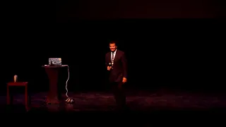 Neil deGrasse Tyson Dissects A Scene from Back To The Future