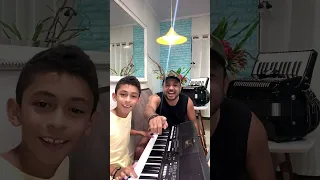 Menina da aldeia Lourenço e Lourival com Alejandro Rodrigues leãozinho do forró cover