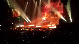 Bullet For My Valentine Live Wembley Arena 2013 - Intro / Raising Hell