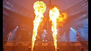 Rammstein  -  Du hast, Olympiastadion Berlin, am 18.07.23, aus der ersten Reihe der "Feuerzone"