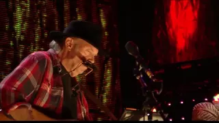 Neil Young - Heart of Gold (Live at Farm Aid 2013)