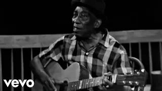 Mississippi John Hurt - You Got To Walk That Lonesome Valley (Live)