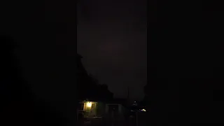 Strange glowing lights in the skies... 05 December 2018. San Antonio, Texas. 06:32 pm.