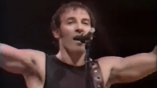 Sweet Soul Music - Bruce Springsteen (live at Radrennbahn Weissensee, East Berlin 1988)