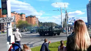 Военная техника едет по городу |  Military equipment rides around the city