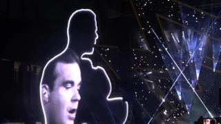 Robbie Williams emotional Angels tribute to Manchester 2nd June 2017