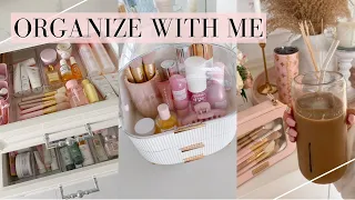 ORGANIZE WITH ME! NEW MAKEUP ORGANIZER💕VLOG 14