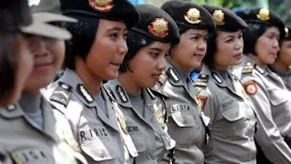Female cop recruits take virginity test
