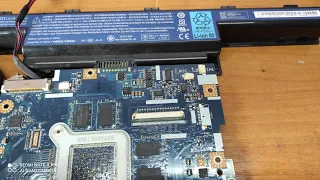 Laptop Acer 5741 not turn on on battery