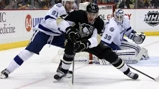 Penguins C Malkin Out 2-3 Weeks With Foot Injury