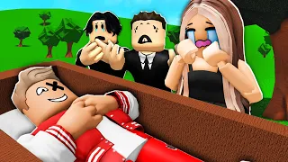 CREEPY EX Boyfriend FAKED His DEATH.. What He Did Next Will SHOCK You! (Roblox)