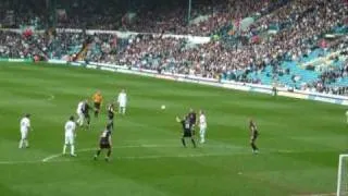 leeds united vs stockport 11th april 2009