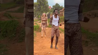 She surprised me, I thought I would be dancing alone😳🤩 @isabellaafro #couple #afrobeat #shorts