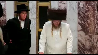 Shomrei Emunim Rebbe Ending Pesach 5783 With L'Shana Haba'ah B'Yerushalayim