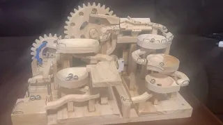 Wood Marble machine