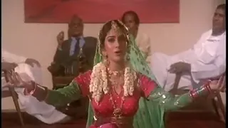 Awaargi -Mujre wail hoon main - meenakshi & anil kapoor