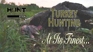 TURKEY HUNTING at its FINEST | GEORGIA GOBBLER AT 12 STEPS #turkeyhunting #outdoors #hunting