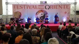 Khukh Mongol (traditional mongolian music - khöömii) - Festival dell'Oriente 2016