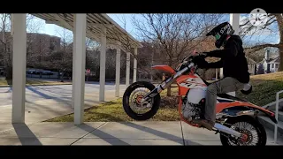 KTM 500 JUMP STAIRS