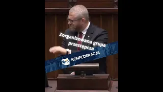 Grzegorz Braun: proszę uciszyć te STWORY