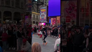Times Square street breakdancing 917#timessquare #breakdancing #manhattan #newyorksquare #viral