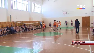 В баскетбольных матчах сразились школы Искитима и Кольцово