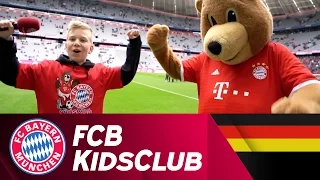 Nachwuchs-Reporter Lewin im Einsatz | FCB KidsClub