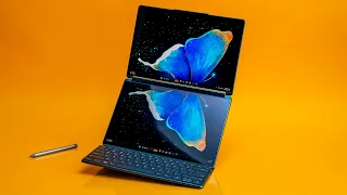 Lenovo Yoga Book 9i - The Crazy Dual Screen Laptop!