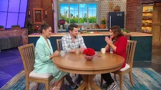 Propose Before Meeting?? Nick & Vanessa Lachey Explain WILD New Netflix Show Love Is Blind