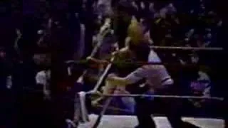 Memphis Wrestling: Jerry Lawler is WINNING!